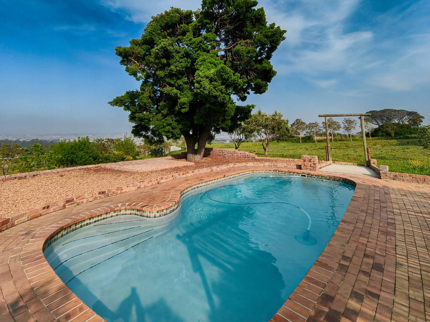 Photograph of Capelands Wine Farm