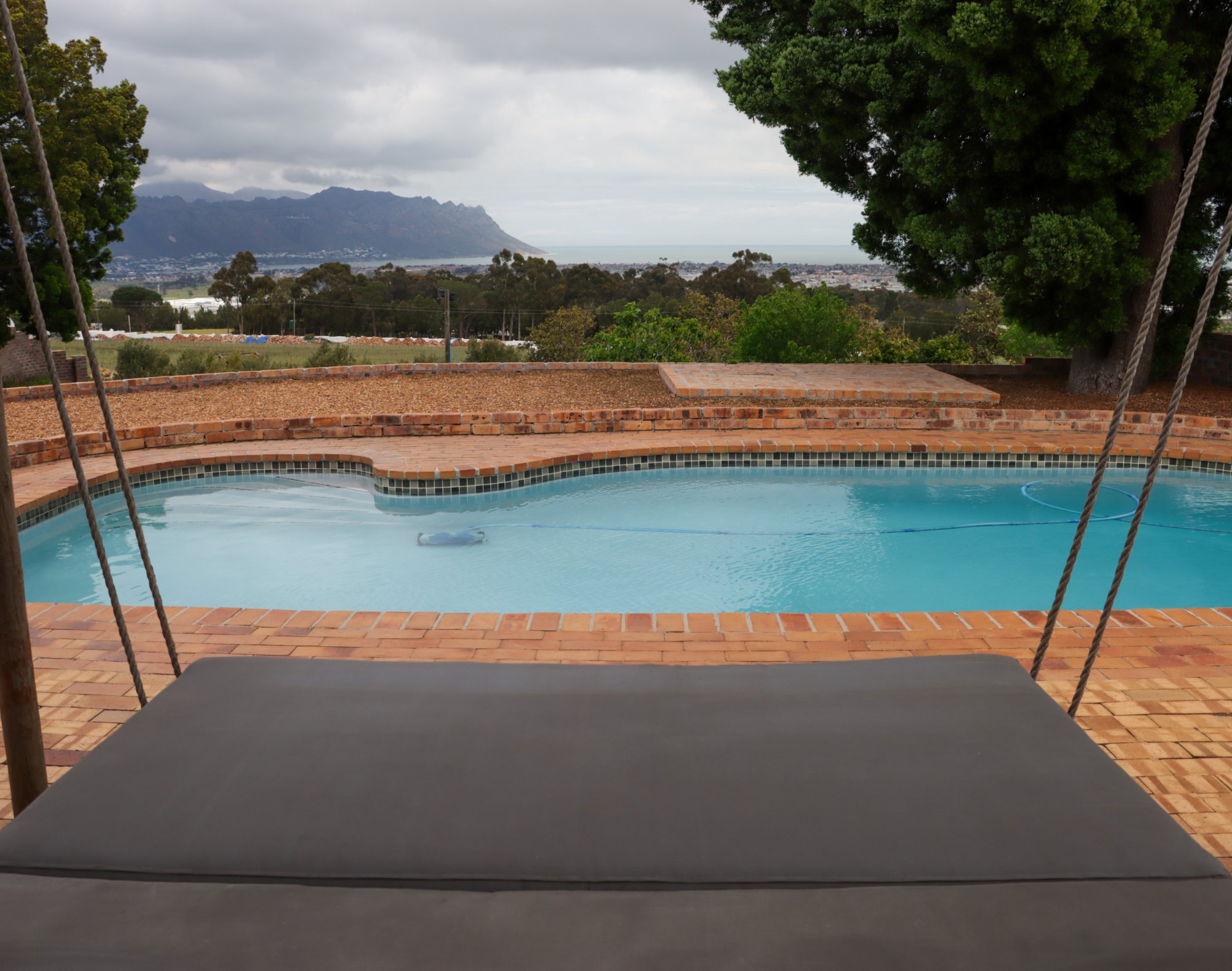 Photograph of Capelands Wine Farm