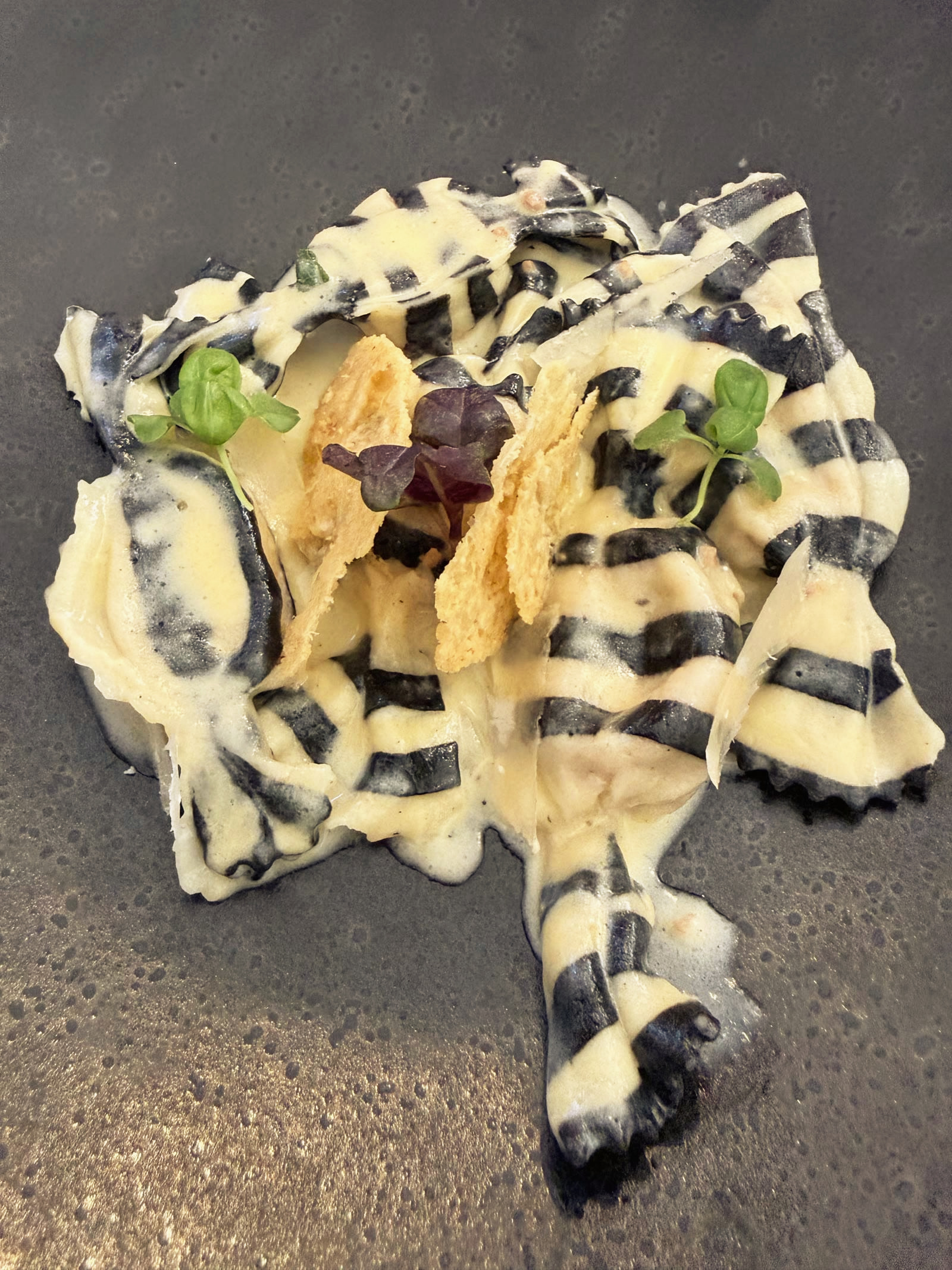 Handmade caramelle pasta